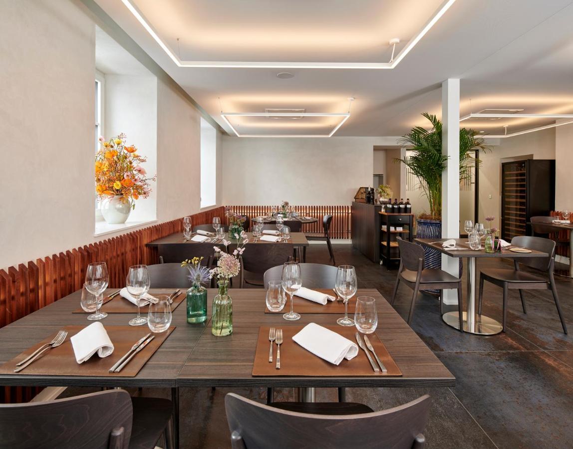 Auberge La Croix-Blanche Gingins Zewnętrze zdjęcie